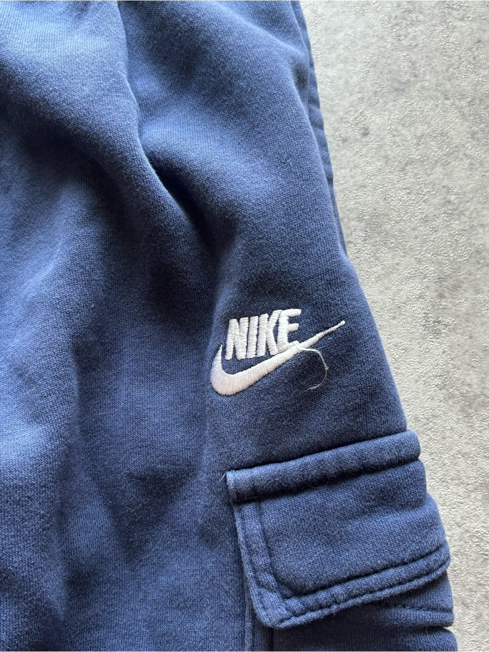 Navy nike cargo sweatpants - Picture 2 of 7